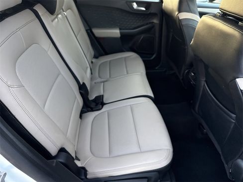 Used 2020 Ford Escape SEL image 15