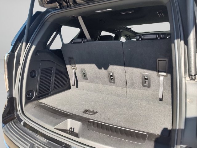 Used 2021 Chevrolet Tahoe LT RWD image 32