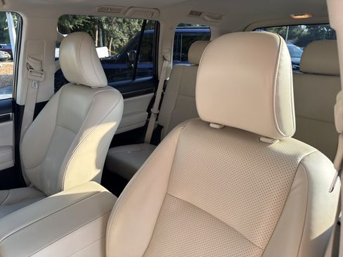 Used 2021 Lexus GX 460 Luxury w/ Sport Design Package AWD/4WD image 18