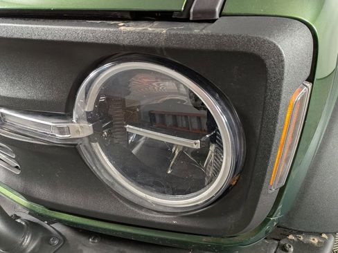 Used 2022 Ford Bronco Black Diamond image 14