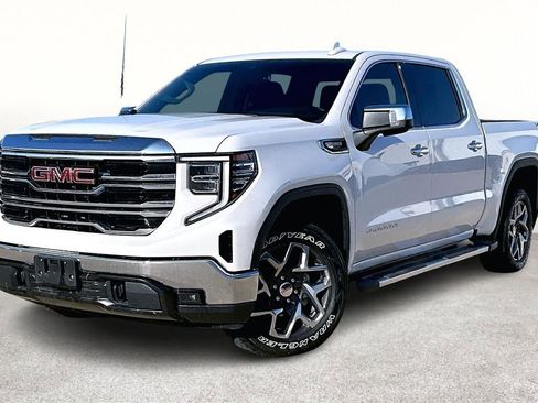 Used 2023 GMC Sierra 1500 SLT image 14