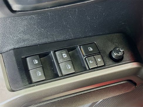 Used 2023 Toyota Tacoma SR5 image 20