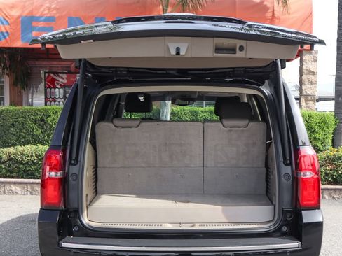 Used 2019 Chevrolet Tahoe Premier AWD/4WD image 9