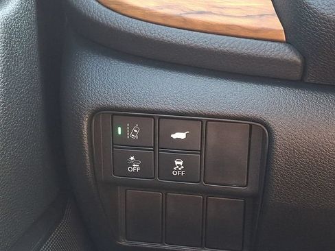 Used 2021 Honda CR-V Touring image 25