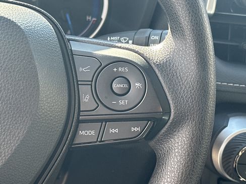 Certified 2025 Toyota RAV4 XLE image 19