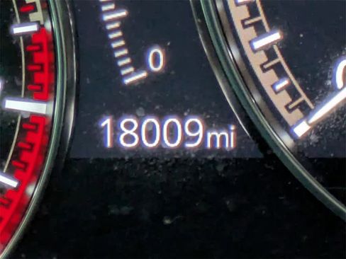 Used 2025 MAZDA MAZDA3 s image 30