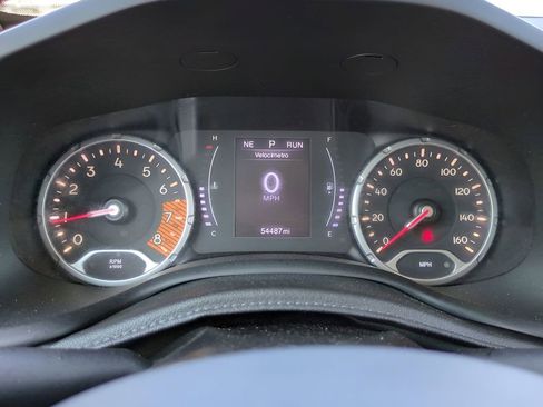 Used 2019 Jeep Renegade Latitude image 25