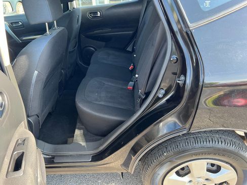 Used 2014 Nissan Rogue S w/ Convenience Package FWD image 21