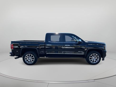 Used 2018 GMC Sierra 1500 Denali w/ Denali Ultimate Package image 2