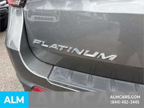 Certified 2025 Ford Explorer Platinum w/ Ultimate Package AWD/4WD image 8