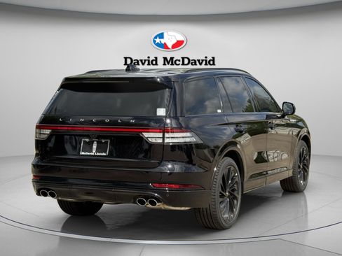 New 2026 Lincoln Aviator Reserve w/ Jet Appearance Package RWD image 7
