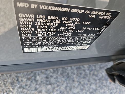 Certified 2026 Volkswagen Atlas Peak Edition AWD/4WD image 15