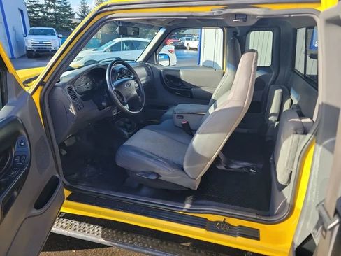 Used 2001 Ford Ranger 4x4 SuperCab image 9