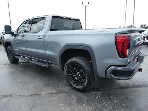 Used 2021 GMC Sierra 1500 Elevation w/ LPO, Elevation Black Package AWD/4WD image 8