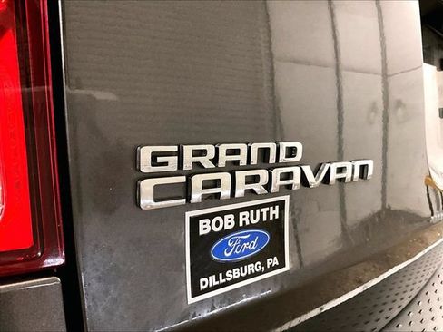 Used 2017 Dodge Grand Caravan SE w/ Power Window Group FWD image 14