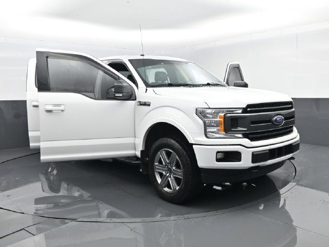 Used 2018 Ford F150 XLT w/ Equipment Group 302A Luxury AWD/4WD image 29