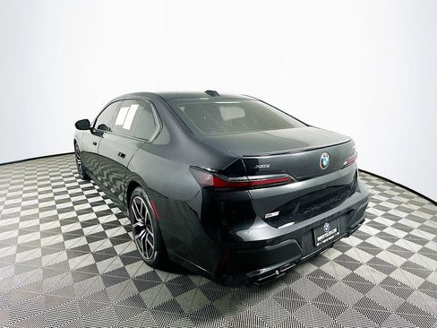 Used 2023 BMW 760i xDrive 760i xDrive w/ Executive Package image 6