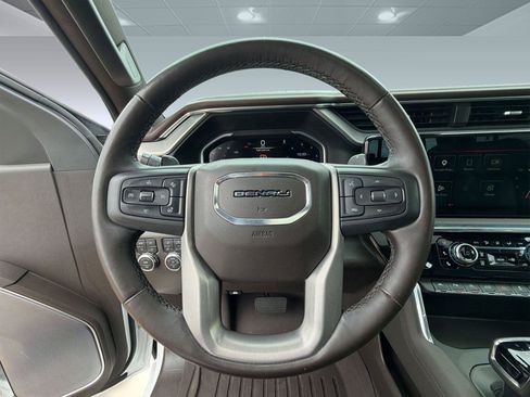 Used 2023 GMC Sierra 1500 Denali w/ Denali Reserve Package AWD/4WD image 16