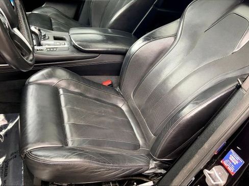 Used 2016 BMW X6 M image 29