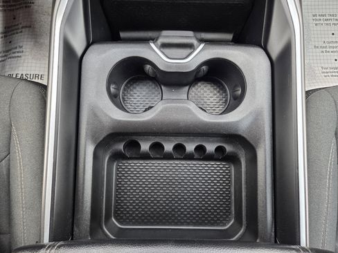 Used 2022 RAM 1500 Big Horn RWD image 30