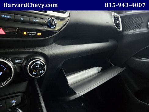 Used 2023 Hyundai Venue SEL w/ Cargo Package image 13