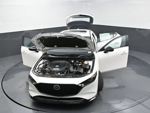 Used 2024 MAZDA MAZDA3 Hatchback w/Premium Plus Pkg AWD/4WD image 40