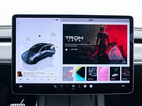 Used 2022 Tesla Model Y Performance image 7