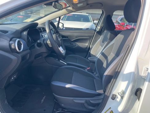 Certified 2025 Nissan Versa SV w/ Trunk Package FWD image 5