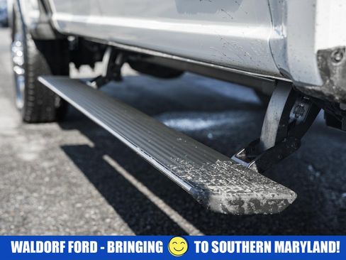 Used 2025 Ford F350 Lariat w/ Chrome Package image 20