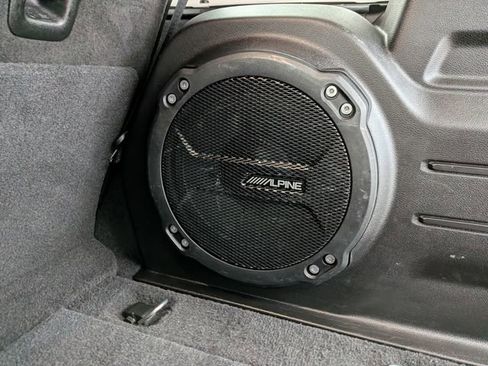 Used 2018 Jeep Wrangler Unlimited Sahara image 20