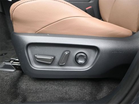 New 2025 Toyota 4Runner Limited image 10