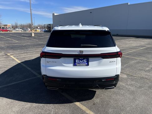 Used 2025 Buick Enclave Sport Touring w/ LPO, Floor Liner Package image 5