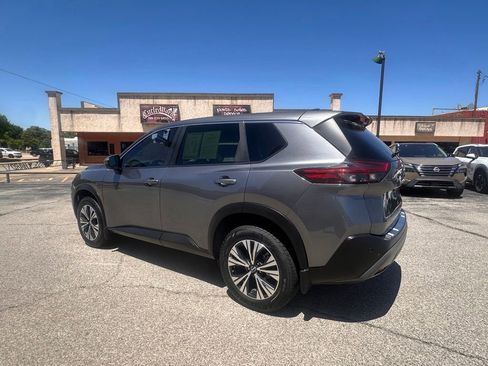 Certified 2023 Nissan Rogue SV AWD/4WD image 2