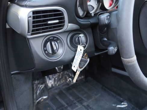 Used 2006 Porsche 911 Carrera 4S AWD/4WD image 35