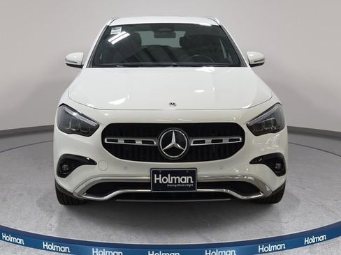 Used 2025 Mercedes-Benz GLA 250 4MATIC image 3