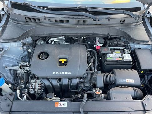 Used 2019 Hyundai Kona SE AWD/4WD image 17