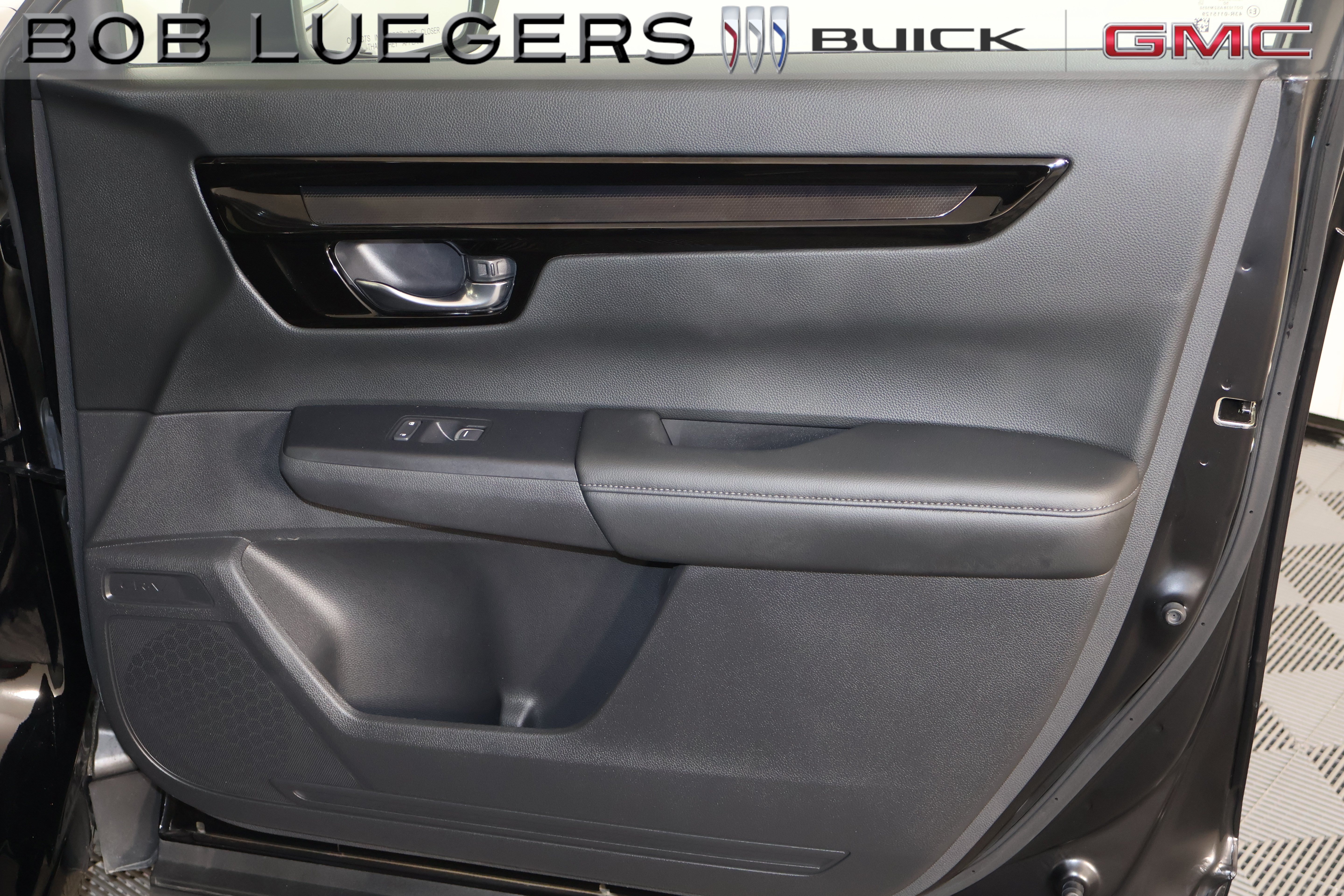 Used 2025 Honda CR-V EX-L image 18