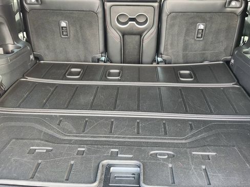 Used 2025 Honda Pilot Black Edition image 21