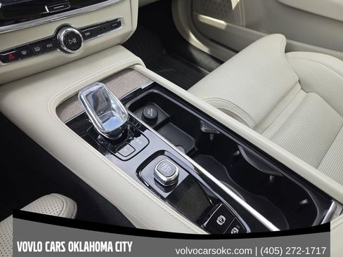 Certified 2023 Volvo S90 B6 Ultimate w/ Protection Package Premier AWD/4WD image 22