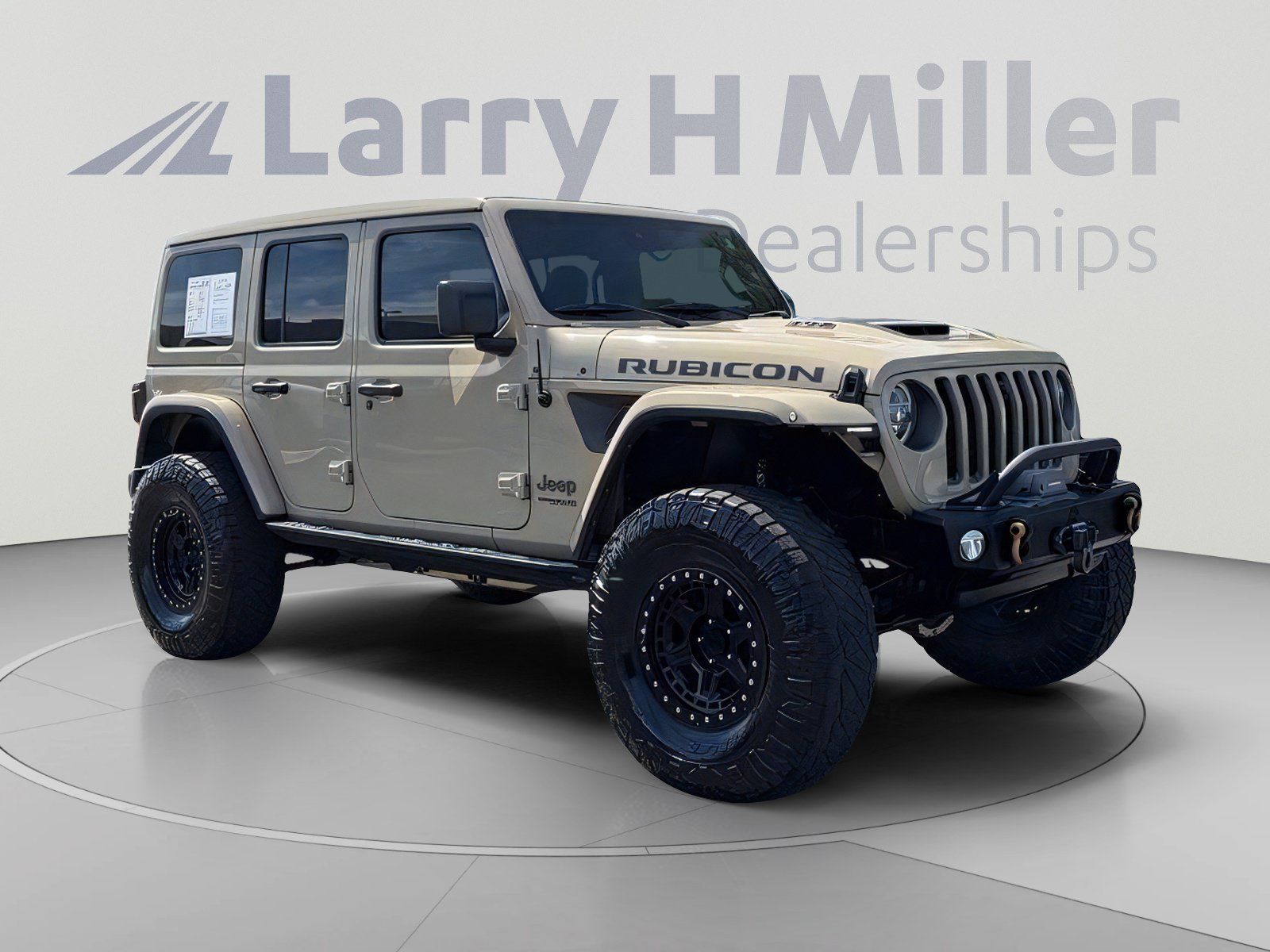 Used 2022 Jeep Wrangler Unlimited Rubicon w/ Trailer Tow Package AWD/4WD image 9