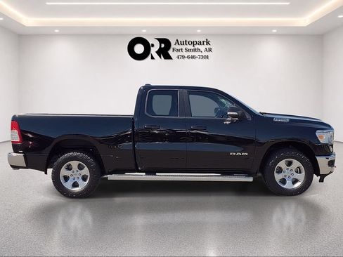 Used 2022 RAM 1500 Big Horn AWD/4WD image 6