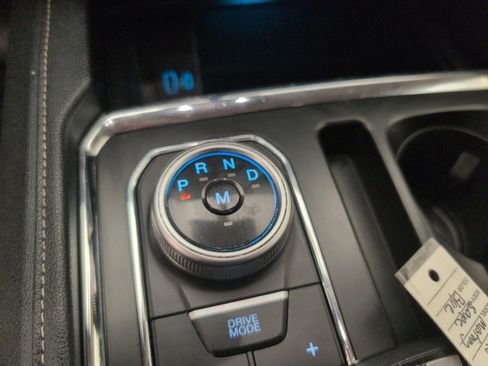 Certified 2022 Ford Expedition XLT RWD image 30
