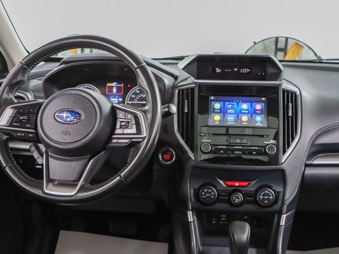 Used 2023 Subaru Forester Premium AWD/4WD image 17