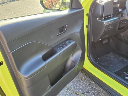 New 2026 Hyundai Kona SE AWD/4WD image 17