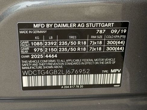 Used 2020 Mercedes-Benz GLA 250 4MATIC image 32