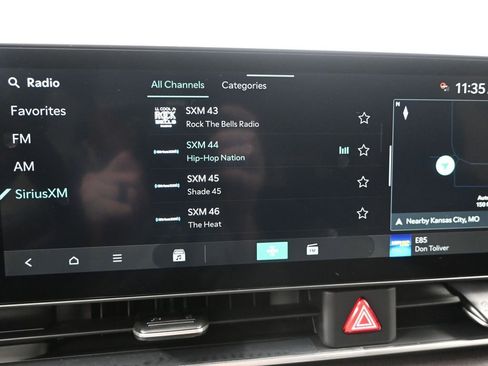 New 2026 Kia Carnival EX FWD image 18