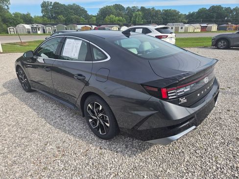 Used 2024 Hyundai Sonata SEL FWD image 3