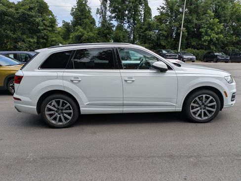 Used 2017 Audi Q7 3.0T Premium Plus w/ Premium Plus Package AWD/4WD image 5