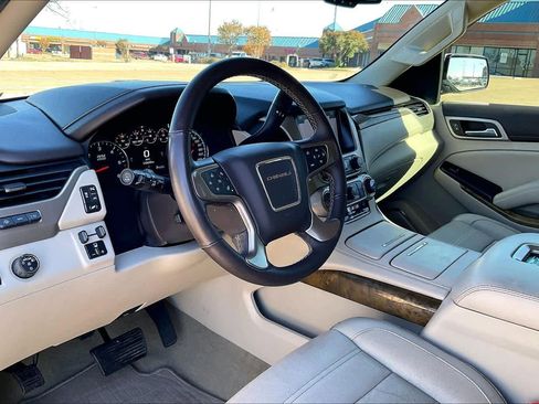 Used 2017 GMC Yukon XL Denali w/ Open Road Package image 2