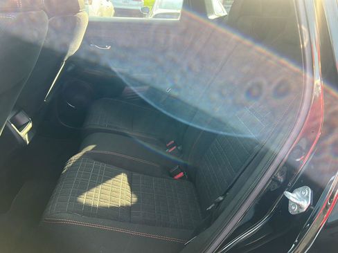 Used 2024 Honda HR-V Sport image 11